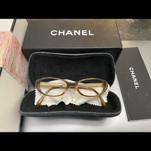 Chanel interlocking cc logo eyewear frame eyeglasses